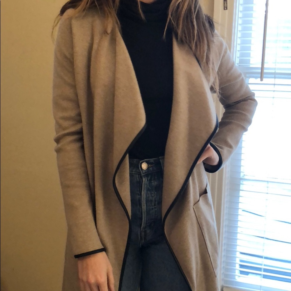 Jacket. Zara. Size: S